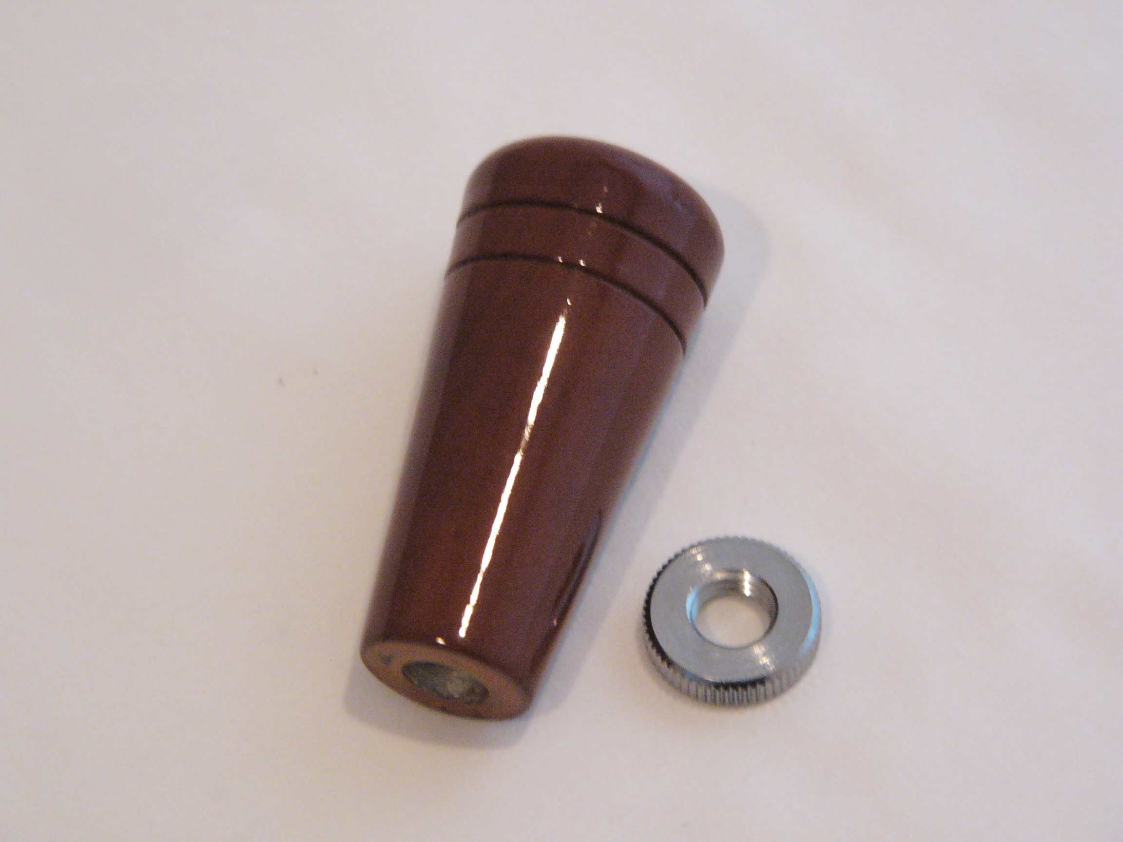 Gear shift knob with jamb nut,